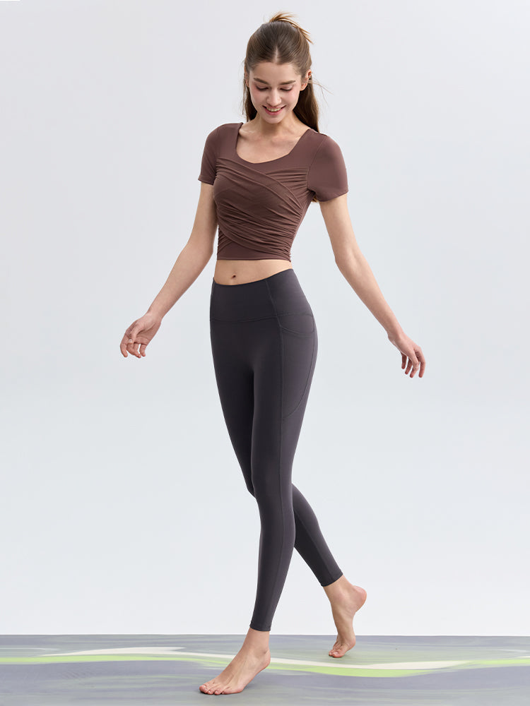 N66LYCRA®素材 美尻 マルチポケット付き 9分丈 レギンス